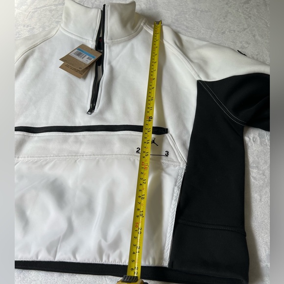 Nike Jordan Jacket - Picture 6 of 11